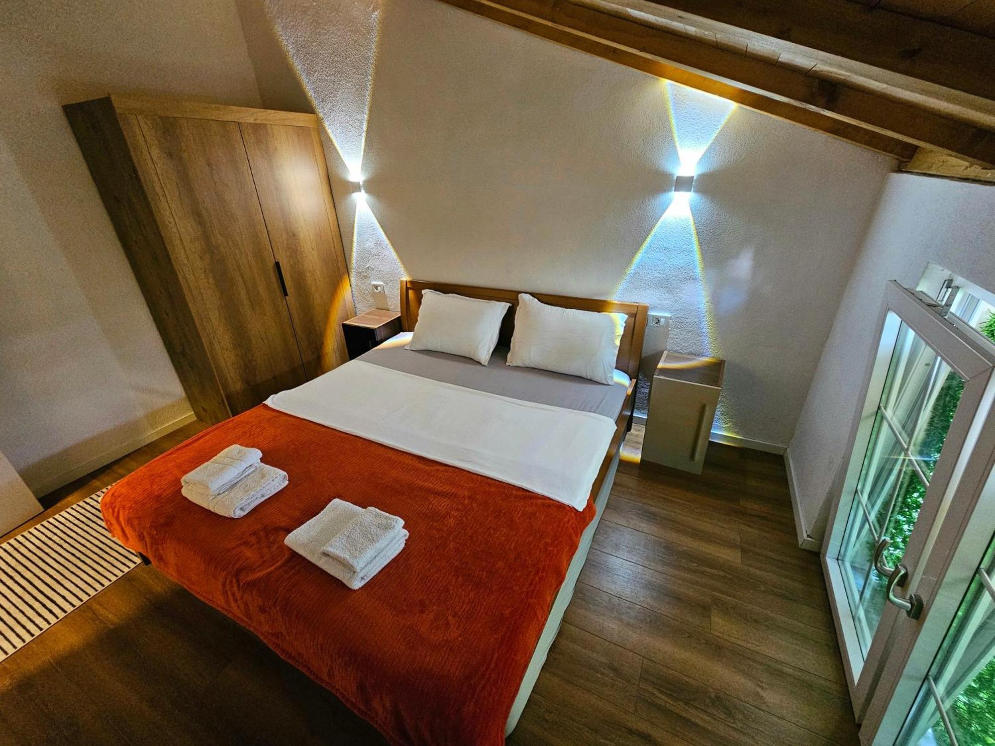 Mati Apartments Prishtina พริสตีนา ภายนอก รูปภาพ