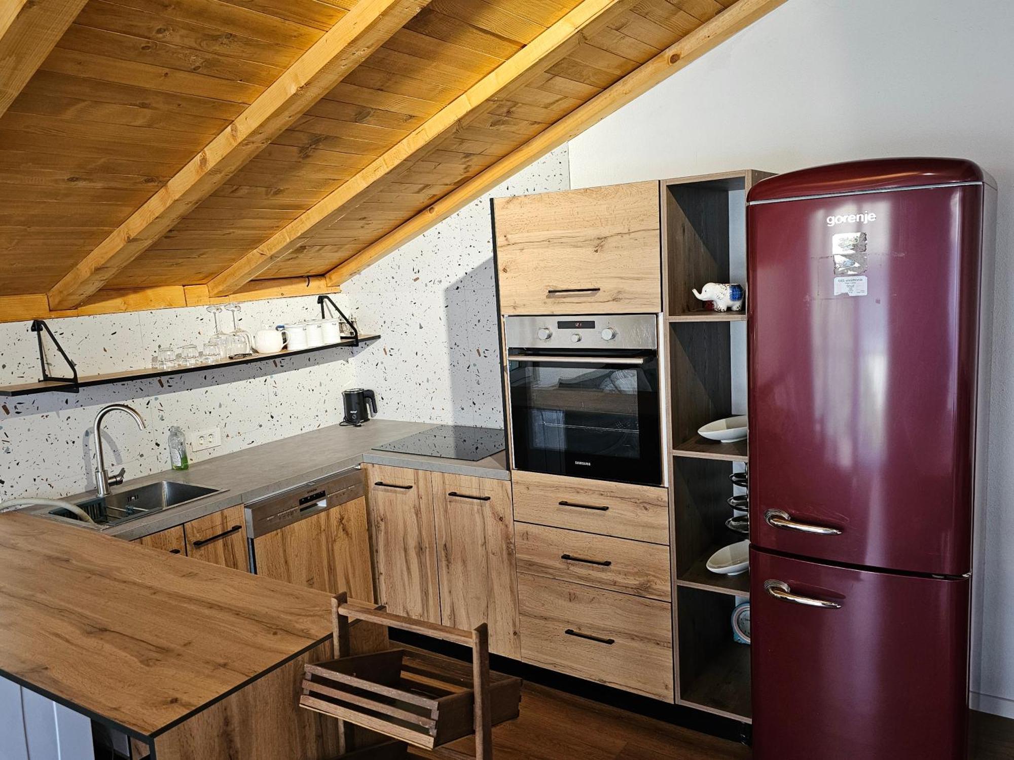 Mati Apartments Prishtina พริสตีนา ภายนอก รูปภาพ