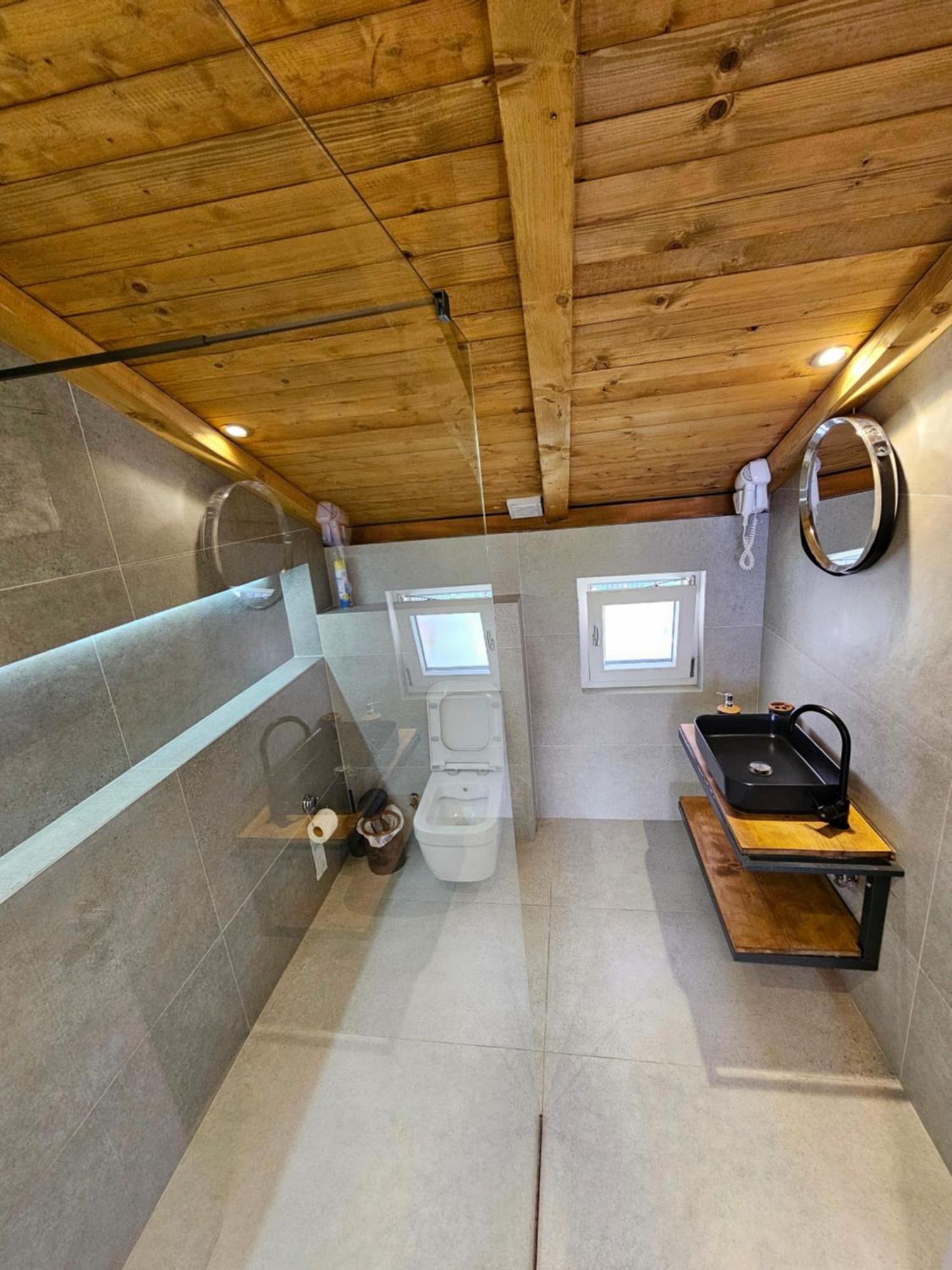 Mati Apartments Prishtina พริสตีนา ภายนอก รูปภาพ